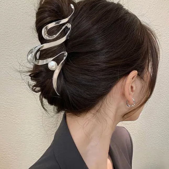 Swirl Pearl Hair Clip